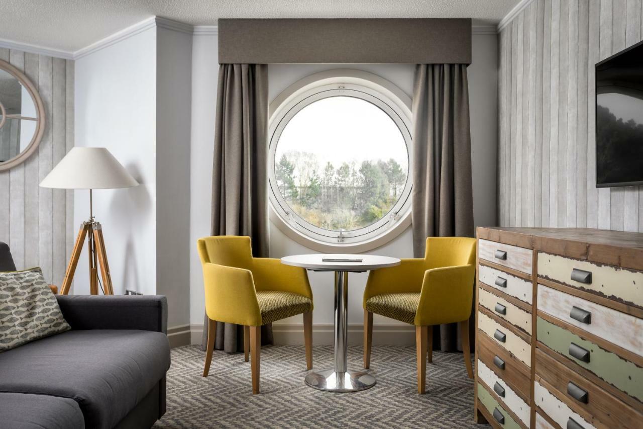 Langstone Quays Resort, Portsmouth Havant Exterior foto